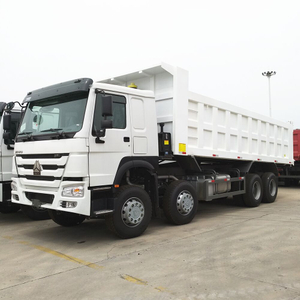 Camions-bennes &agrave; quatre essieux &agrave; vendre
