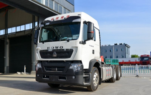 HOWO a utilis&eacute; le camion 6x4 4x4 camion de transport utilis&eacute; camion Dumper utilis&eacute; remorque &agrave; vendre