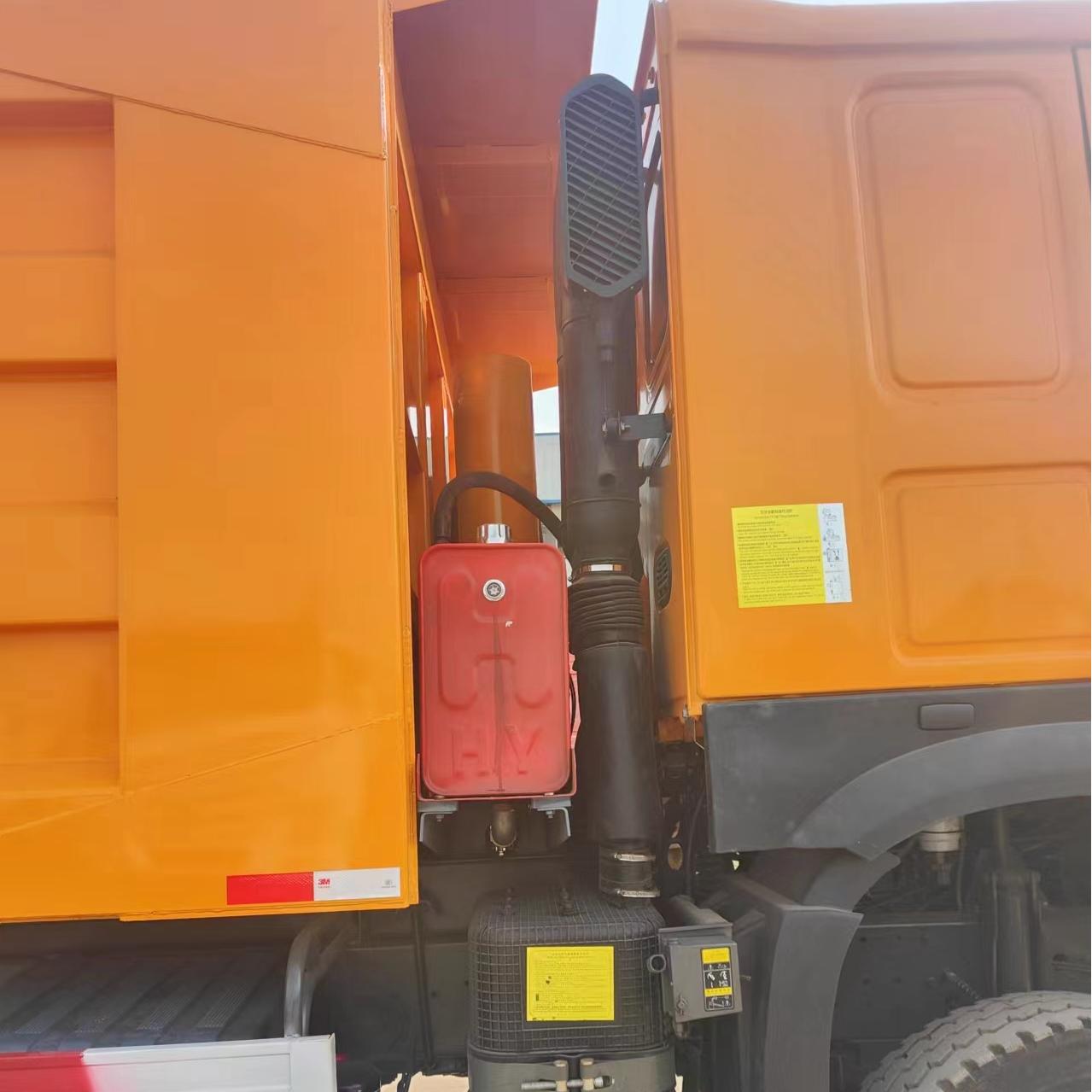 Howo utiliz&oacute; camiones volquete baratos 6 &times; 4 