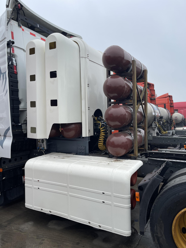 Sitrak Cng Heavy Duty SINOTRUK LNG CNG مستعمل C7H 430hp 460hp 6x4 جرار