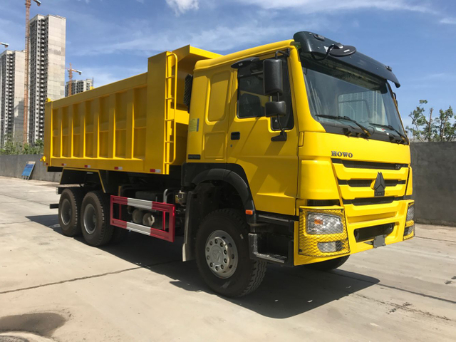 شاحنات قلابة Howo 6 &times; 4 للبيع